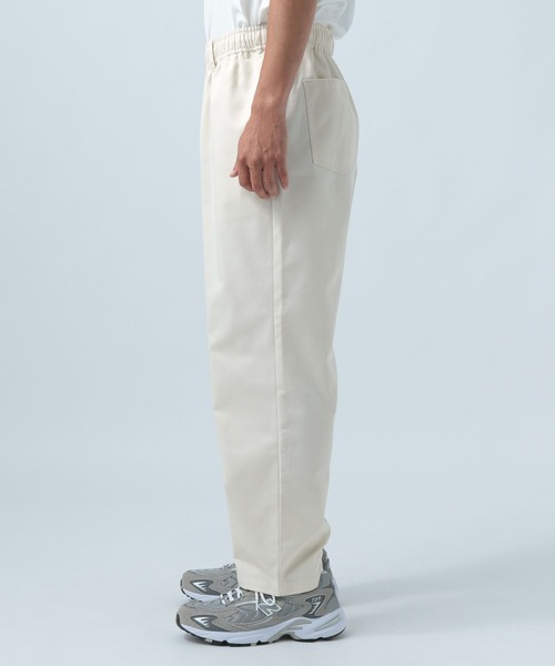 BAYFLOW（ベイフロー）の「[程よいリラックス感]チアフルイージーカラーパンツ（その他パンツ・メンズ・レッド/オフホワイト/ブラック・MEDIUM/LARGE）」の8枚目の写真