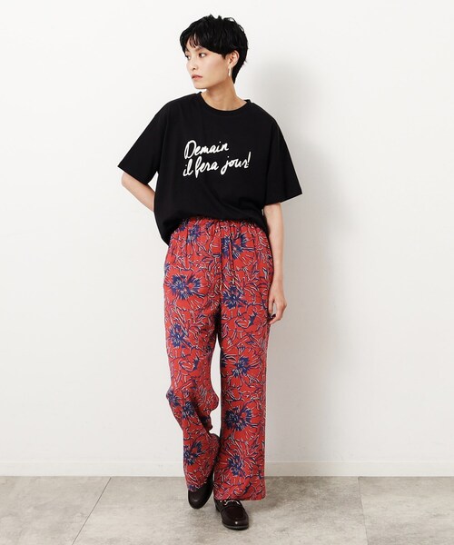 OPAQUE.CLIP（オペークドットクリップ）の「フラワービックプリントイージーパンツ【洗える】（その他パンツ・レディース・ブラウン/グリーン系その他2/レッド系2・38/40）」の17枚目の写真