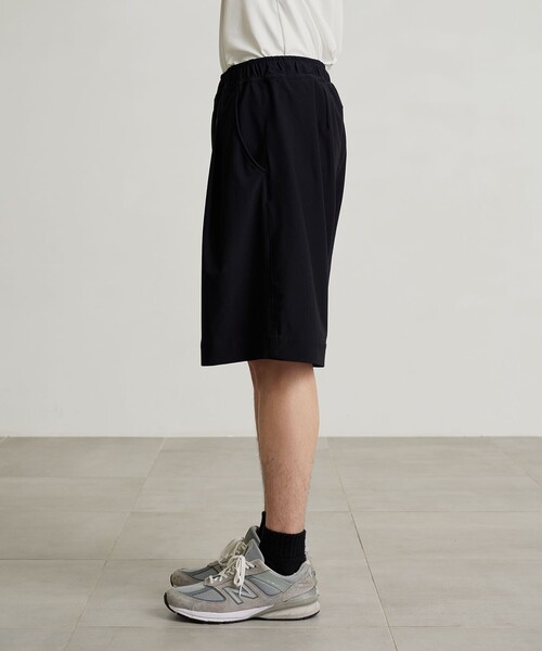 PUBLIC TOKYO（パブリックトウキョウ）の「〈セットアップ対応〉Air Tool(エアトール)イージーショーツ（その他パンツ・メンズ・ブラック系その他/ダークブラウン・1/2）」の6枚目の写真