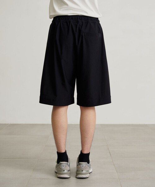 PUBLIC TOKYO（パブリックトウキョウ）の「〈セットアップ対応〉Air Tool(エアトール)イージーショーツ（その他パンツ・メンズ・ブラック系その他/ダークブラウン・1/2）」の7枚目の写真