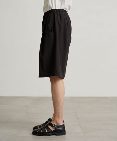 PUBLIC TOKYO（パブリックトウキョウ）の「〈セットアップ対応〉Air Tool(エアトール)イージーショーツ（その他パンツ・メンズ・ブラック系その他/ダークブラウン・1/2）」の11枚目の写真