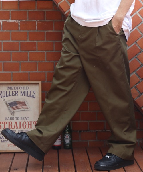 ８(eight)（エイト）の「ワイドチノパン（チノパンツ・メンズ・ブラック/チャコールグレー/ライトグレー/ブラウン系その他/ベージュ/オリーブ/ネイビー/ブルー系その他・MEDIUM/LARGE/X-LARGE）」の6枚目の写真