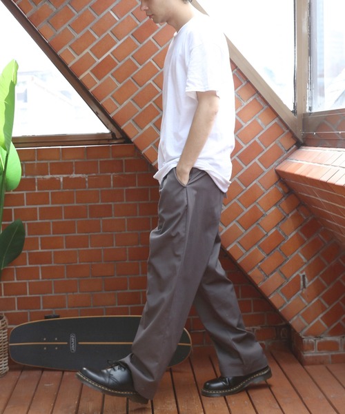 ８(eight)（エイト）の「ワイドチノパン（チノパンツ・メンズ・ブラック/チャコールグレー/ライトグレー/ブラウン系その他/ベージュ/オリーブ/ネイビー/ブルー系その他・MEDIUM/LARGE/X-LARGE）」の16枚目の写真
