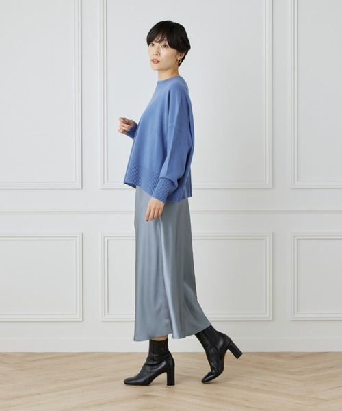 INED(イネド)の「ワイドシルエットスポンディッシュニット(ニット/セーター・レディース・ネイビー/キャメル/ブルー/アイボリー・9号)」の10枚目の写真