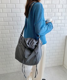 ナイロン ショルダーバック