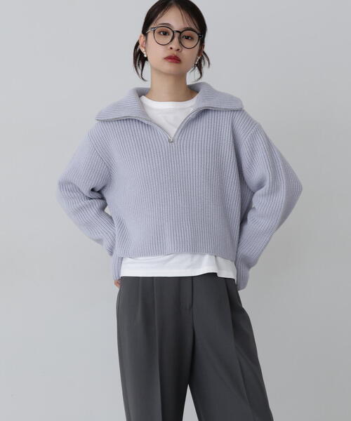 N.(N. Natural Beauty Basic)(エヌエヌナチュラルビューティーベーシック)の「◆ハーフジップニット(ニット/セーター・レディース・クリーム/レッド/ブルーグレー・MEDIUM)」の4枚目の写真