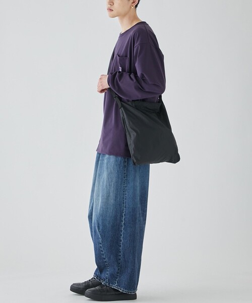 Needles（ニードルス）の「【Needles/ニードルズ】STUDIOUS別注 Nylon Shoulder Bag（ショルダーバッグ・メンズ・ブラック・FREE）」の3枚目の写真