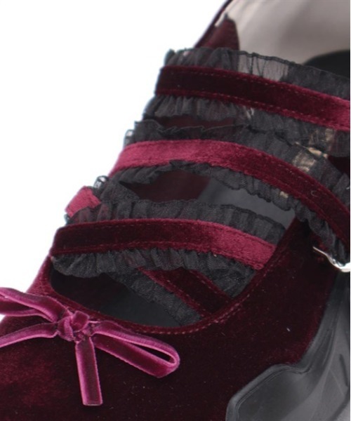 axes femme POETIQUE（アクシーズファムポエティック）の「ベロアバレエスニーカー（スニーカー・レディース・ブラック/ワイン・MEDIUM/LARGE）」の7枚目の写真