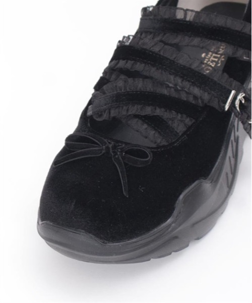 axes femme POETIQUE（アクシーズファムポエティック）の「ベロアバレエスニーカー（スニーカー・レディース・ブラック/ワイン・MEDIUM/LARGE）」の14枚目の写真