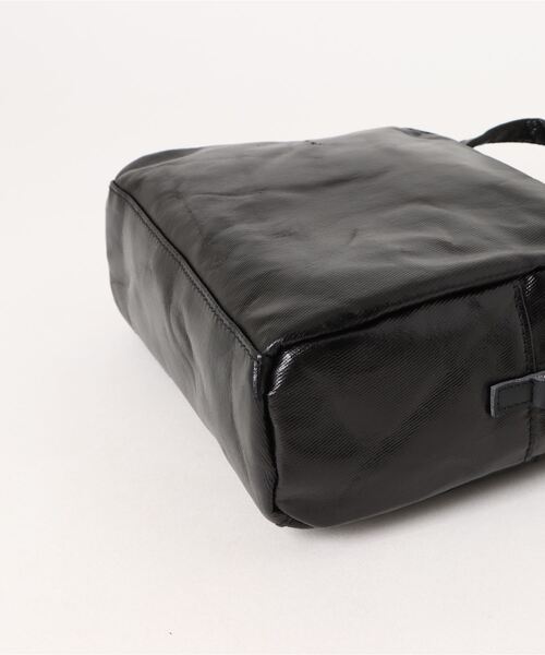 EARTH MADE（アースメイド）の「CANVAS メタリック 2WAY BOSTON WITH POUCH（ボストンバッグ・レディース・シルバー/ブラック・FREE）」の7枚目の写真