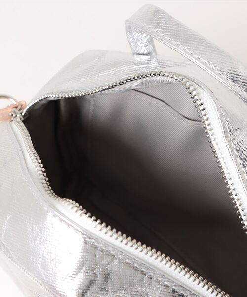 EARTH MADE（アースメイド）の「CANVAS メタリック 2WAY BOSTON WITH POUCH（ボストンバッグ・レディース・シルバー/ブラック・FREE）」の11枚目の写真