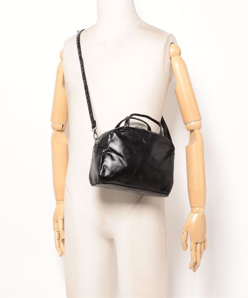 EARTH MADE（アースメイド）の「CANVAS メタリック 2WAY BOSTON WITH POUCH（ボストンバッグ・レディース・シルバー/ブラック・FREE）」の12枚目の写真