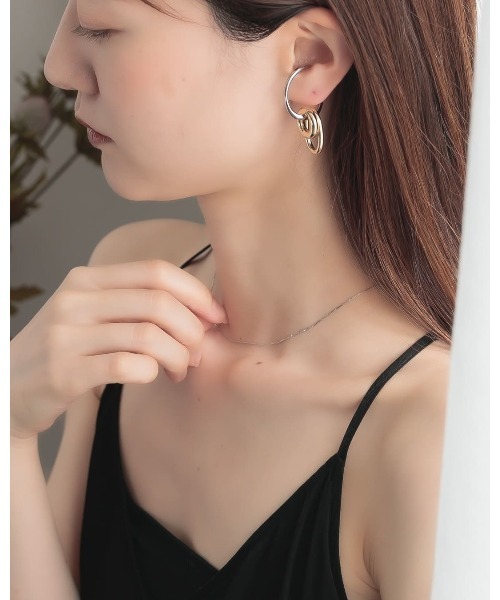 ChooMia（チュミア）の「バイカラーフープイヤーカフ（イヤーカフ・レディース・シルバー×ゴールド・FREE）」の10枚目の写真