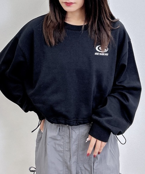 INGNI（イング）の「裾ドロストメタルロゴショートスウェットトップス（スウェット・レディース・オフホワイト/バーガンディー/ブラック/チャコールグレー・M）」の21枚目の写真