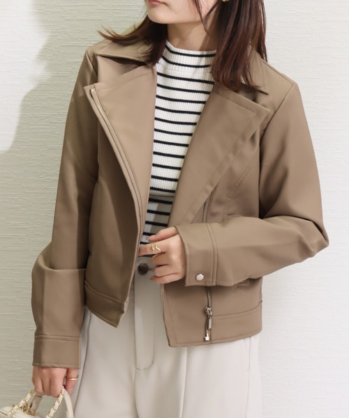 libelle more（リベル モア）の「エコレザーライダースジャケット（ライダースジャケット・レディース・ベージュ/アイボリー/ブラック・M/L）」の3枚目の写真