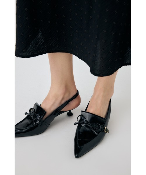 MOUSSY（マウジー）の「RIBBON ローファーパンプス（パンプス・レディース・ブラック/ボルドー・SMALL/MEDIUM/LARGE）」の4枚目の写真
