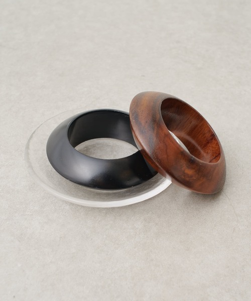 Lui's（ルイス）の「ウッドバングル（ブレスレット・レディース・ブラウン/ブラック・FREE）」の3枚目の写真