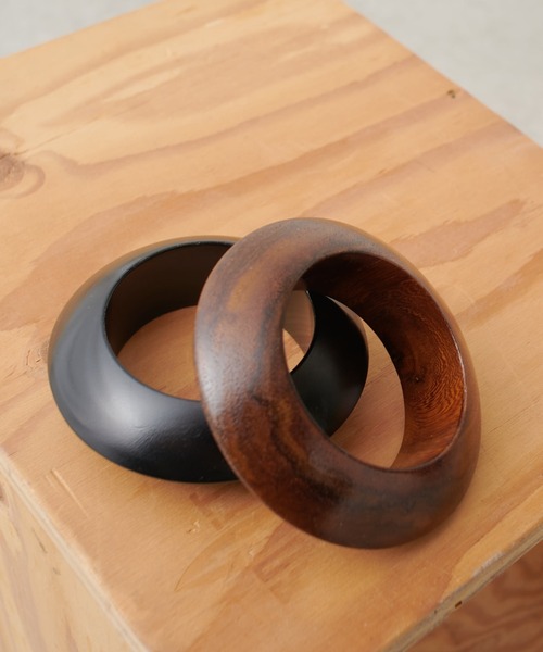 Lui's（ルイス）の「ウッドバングル（ブレスレット・レディース・ブラウン/ブラック・FREE）」の12枚目の写真