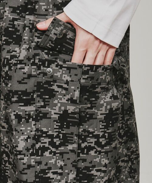 tk.TAKEO KIKUCHI(ティーケータケオキクチ)の「デジカモプリントワイドカーゴパンツ(カーゴパンツ・メンズ・グレー系その他5/カーキ系3・01/02/03)」の13枚目の写真