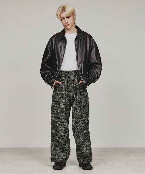 tk.TAKEO KIKUCHI(ティーケータケオキクチ)の「デジカモプリントワイドカーゴパンツ(カーゴパンツ・メンズ・グレー系その他5/カーキ系3・01/02/03)」の12枚目の写真