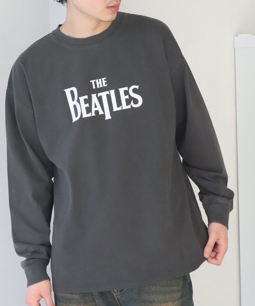 The Beatles(ザビートルズ)の「【THE BEATLES/ザ ビートルズ】ヴィンテージライク ピグメント加工 ロングスリーブTシャツ(Tシャツ/カットソー・メンズ・オフホワイト/ネイビー/チャコール・LL/L/M)」の2枚目の写真