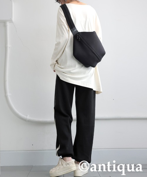 antiqua(アンティカ)の「サイドラインニットパンツ(その他パンツ・レディース・ブラック/グレー/ブラウン・LARGE/MEDIUM)」の4枚目の写真