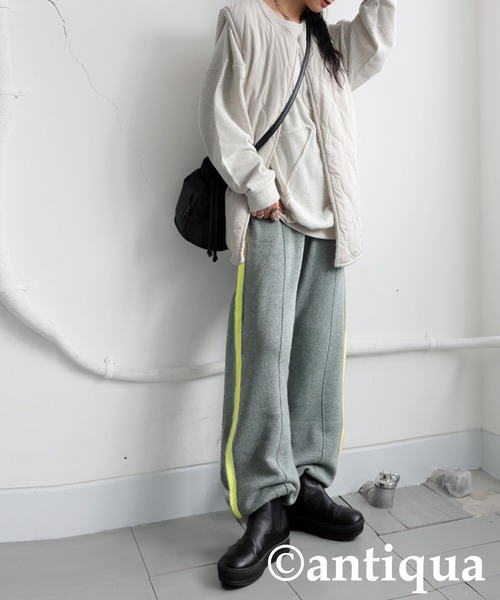 antiqua(アンティカ)の「サイドラインニットパンツ(その他パンツ・レディース・ブラック/グレー/ブラウン・LARGE/MEDIUM)」の8枚目の写真
