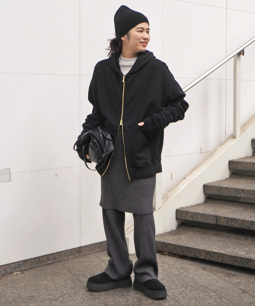 arron（アローン）の「【arron/ アロン】ソフトレザーバッグ（トートバッグ・レディース・ブラック・FREE）」の5枚目の写真