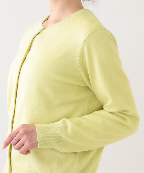 DRESKIP（ドレスキップ）の「【洗える/S-LL】ビジューボタンで華やかさをプラスする きれいめニットカーディガン【CIRCRIC】（カーディガン/ボレロ・レディース・ブラック/チャコールグレー/ライトベージュ/ライトイエロー系・01/02/03/04）」の15枚目の写真