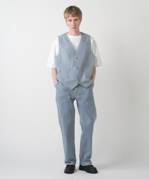 Levi's(リーバイス)の「Levi's/リーバイス 555(TM) リラックスストレート ユーティリティ ジーンズ(デニムパンツ・メンズ・ライトインディゴブルー/インディゴブルー/ブルー系その他・W28 L32/W29 L32/W30 L32/W31 L32/W32 L32/W33 L32/W34 L32/W36 L32)」の11枚目の写真