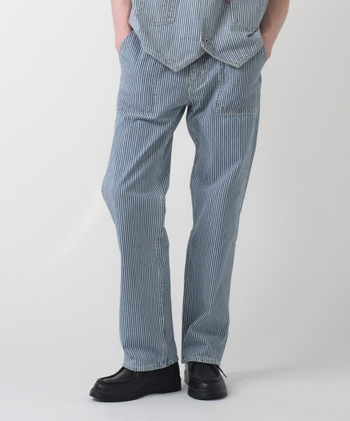 Levi's(リーバイス)の「Levi's/リーバイス 555(TM) リラックスストレート ユーティリティ ジーンズ(デニムパンツ・メンズ・ライトインディゴブルー/インディゴブルー/ブルー系その他・W28 L32/W29 L32/W30 L32/W31 L32/W32 L32/W33 L32/W34 L32/W36 L32)」の7枚目の写真