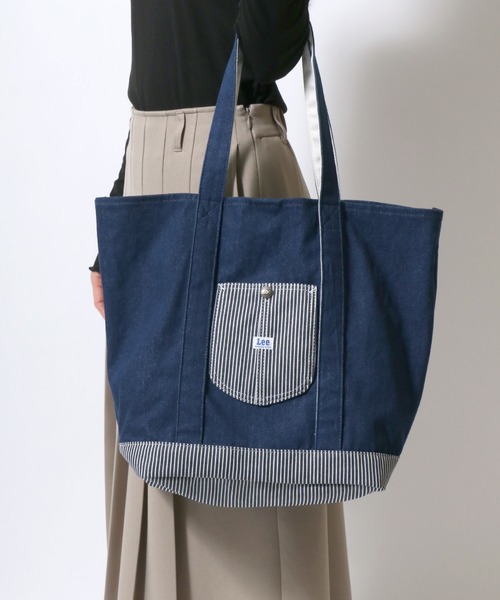 Lee(リー)の「Lee/リー キャンバス デニム ロゴ ピスネーム ワンポイント刺繍 カバーオールポケット トートバッグ/レディース メンズ(トートバッグ・レディース・ブラック/ネイビー/グレー/ブルー/ホワイト系その他/ホワイト系その他2・FREE)」の5枚目の写真