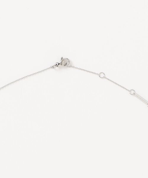 Daniel Wellington(ダニエルウェリントン)の「Audrey Necklace 天然石 シルバー(ネックレス・レディース・シルバー系1/シルバー系/シルバー系4/シルバー系3/シルバー系2/シルバー系5・ONE SIZE)」の10枚目の写真