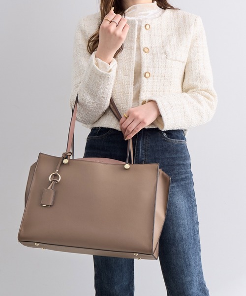 Jewelna Rose(ジュエルナローズ)の「セイディ・トートバッグ A4サイズ 16144(トートバッグ・レディース・アイボリー/グレイッシュベージュ/ブラック/スモークピンク・FREE)」の1枚目の写真