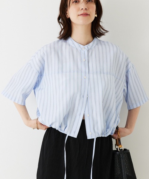 abahouse mavie（アバハウスマヴィ）の「ドロストショートシャツ（シャツ/ブラウス・レディース・ブラック/ブルー/ホワイト系その他/ブルー系その他・フリー）」の4枚目の写真