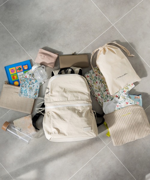フェリシモMama(フェリシモママ)の「Moredde 二層で荷物が分けられるのが便利なマザーズリュック(バックパック/リュック・レディース・ブラック/アイボリー・ONE SIZE)」の21枚目の写真