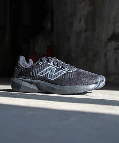 NEW BALANCE(ニューバランス)の「【New Balance/ニューバランス】NB M413LA3 2E(スニーカー・メンズ・ブラック・25.0cm/27.5cm/26.5cm/25.5cm/28.0cm/27.0cm/26.0cm)」の1枚目の写真