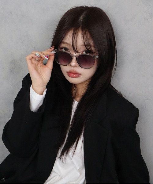 BARELY BLUE（ベアリーブルー）の「【 BARELY BLUE / ベアリーブルー 】 アクリル グラデーション カラー サングラス（サングラス・レディース・ブラック/グレー系/ピンク系/ブラウン・FREE）」の17枚目の写真