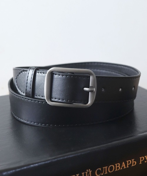 florist（フローリスト）の「【メンズ・レディース兼用】艶消しシルバーバックルレザーライクワイドベルト（ベルト・レディース・モカ/ブラック/ホワイト/キャメル・ONESIZE）」の2枚目の写真