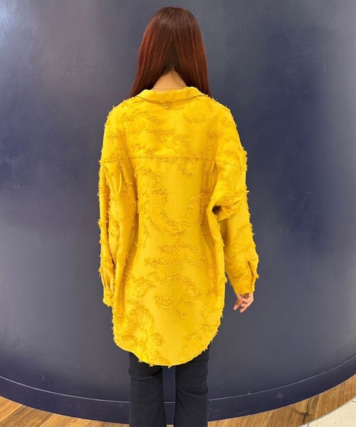 INTERPLAY（インタープレイ）の「【INTERPLAY】Open Collar Over Size Shirt【4：Jacquard Fringe】(UNISEX)（シャツ/ブラウス・メンズ・ホワイト/ライトグレー/イエロー・FREE）」の12枚目の写真