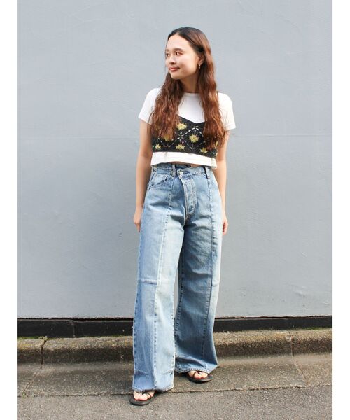 Ungrid(アングリッド)の「カラーフィットTee(Tシャツ/カットソー・レディース・イエロー/オフホワイト/ブラック・SMALL/MEDIUM)」の17枚目の写真