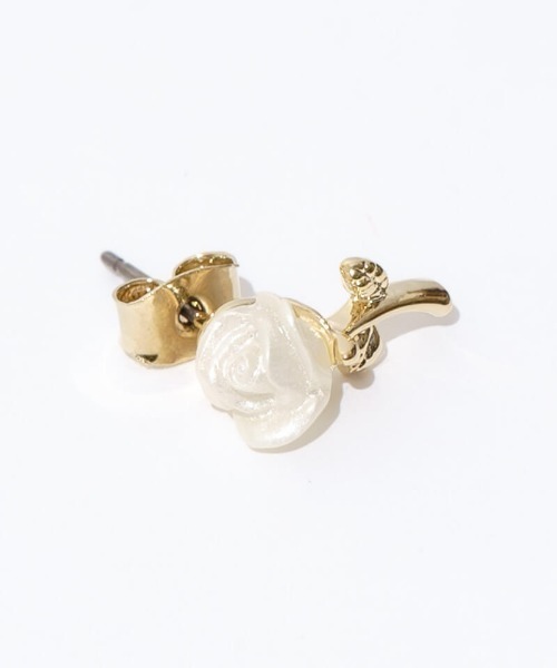 flower（フラワー）の「ミニローズピアス（ピアス（片耳用）・レディース・ゴールド/シルバー・FREE）」の5枚目の写真