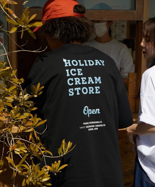 FREAK'S STORE（フリークスストア）の「限定展開 HOLIDAY ICECREAM×FREAK'S STORE 別注 ビッグシルエット バックプリント クルーネック Tシャツ（Tシャツ/カットソー・メンズ・ホワイト/ピンク/ブラック/イエロー・SMALL/MEDIUM/LARGE）」の14枚目の写真