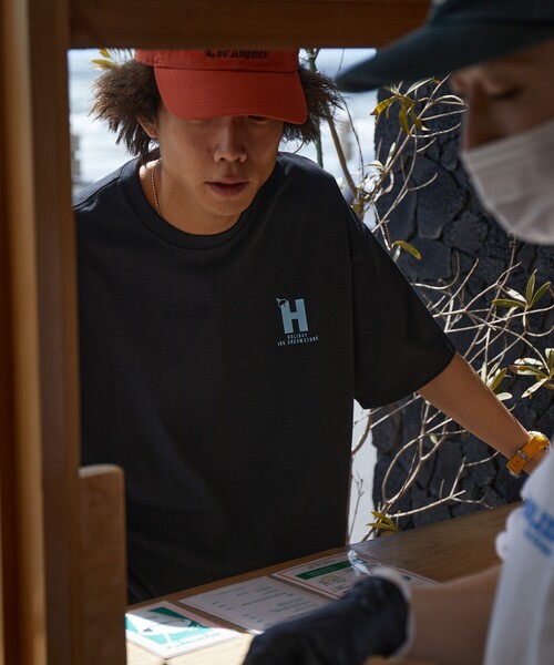 FREAK'S STORE（フリークスストア）の「限定展開 HOLIDAY ICECREAM×FREAK'S STORE 別注 ビッグシルエット バックプリント クルーネック Tシャツ（Tシャツ/カットソー・メンズ・ホワイト/ピンク/ブラック/イエロー・SMALL/MEDIUM/LARGE）」の20枚目の写真