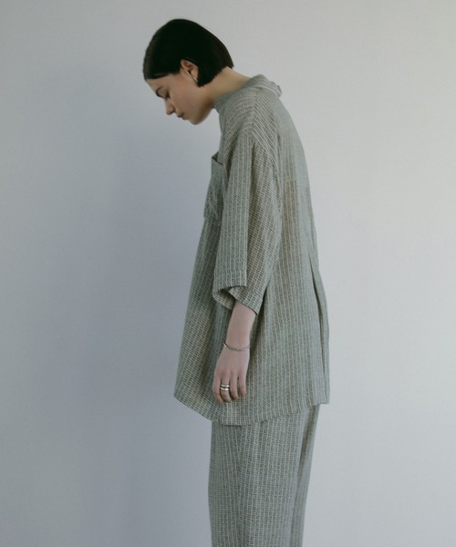 MANOF(マノフ)の「BLUR PATTERN SHIRT(シャツ/ブラウス・レディース・ブルー/ベージュ・FREE)」の8枚目の写真