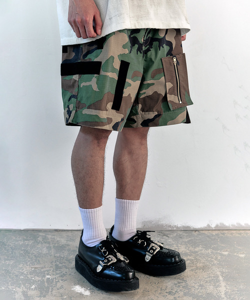 LIBERE（リベーレ）の「LIBERE リベーレ / MULTI ZIP POCKET PANTS ワイドシルエット2WAYカーゴパンツ / 251309-251310-251311（カーゴパンツ・メンズ・チャコール/ブラック/カモフラージュ・MEDIUM/SMALL/LARGE）」の18枚目の写真