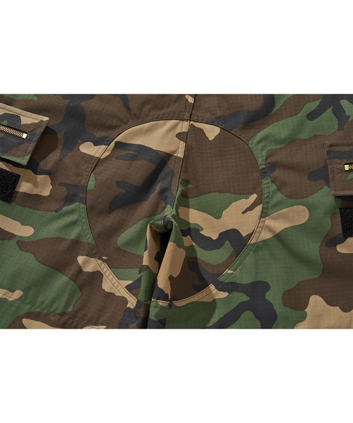 LIBERE（リベーレ）の「LIBERE リベーレ / MULTI ZIP POCKET PANTS ワイドシルエット2WAYカーゴパンツ / 251309-251310-251311（カーゴパンツ・メンズ・チャコール/ブラック/カモフラージュ・MEDIUM/SMALL/LARGE）」の6枚目の写真