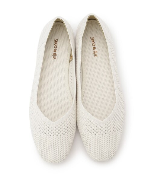 SHOO・LA・RUE（シューラルー）の「【洗える】透かし編みニットパンプス（パンプス・レディース・ゴールド/オフホワイト/ブラック/シルバー・35/45/25）」の8枚目の写真