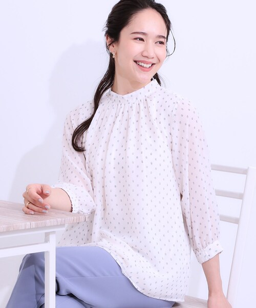DRESKIP（ドレスキップ）の「【S-LL】首元ギャザーが大人上品な シフォンブラウス（シャツ/ブラウス・レディース・グリーン系/ホワイト系3/ブラック系/オフホワイト・01/02/03/04）」の2枚目の写真