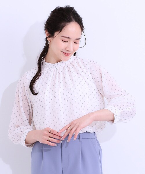 DRESKIP（ドレスキップ）の「【S-LL】首元ギャザーが大人上品な シフォンブラウス（シャツ/ブラウス・レディース・グリーン系/ホワイト系3/ブラック系/オフホワイト・01/02/03/04）」の9枚目の写真